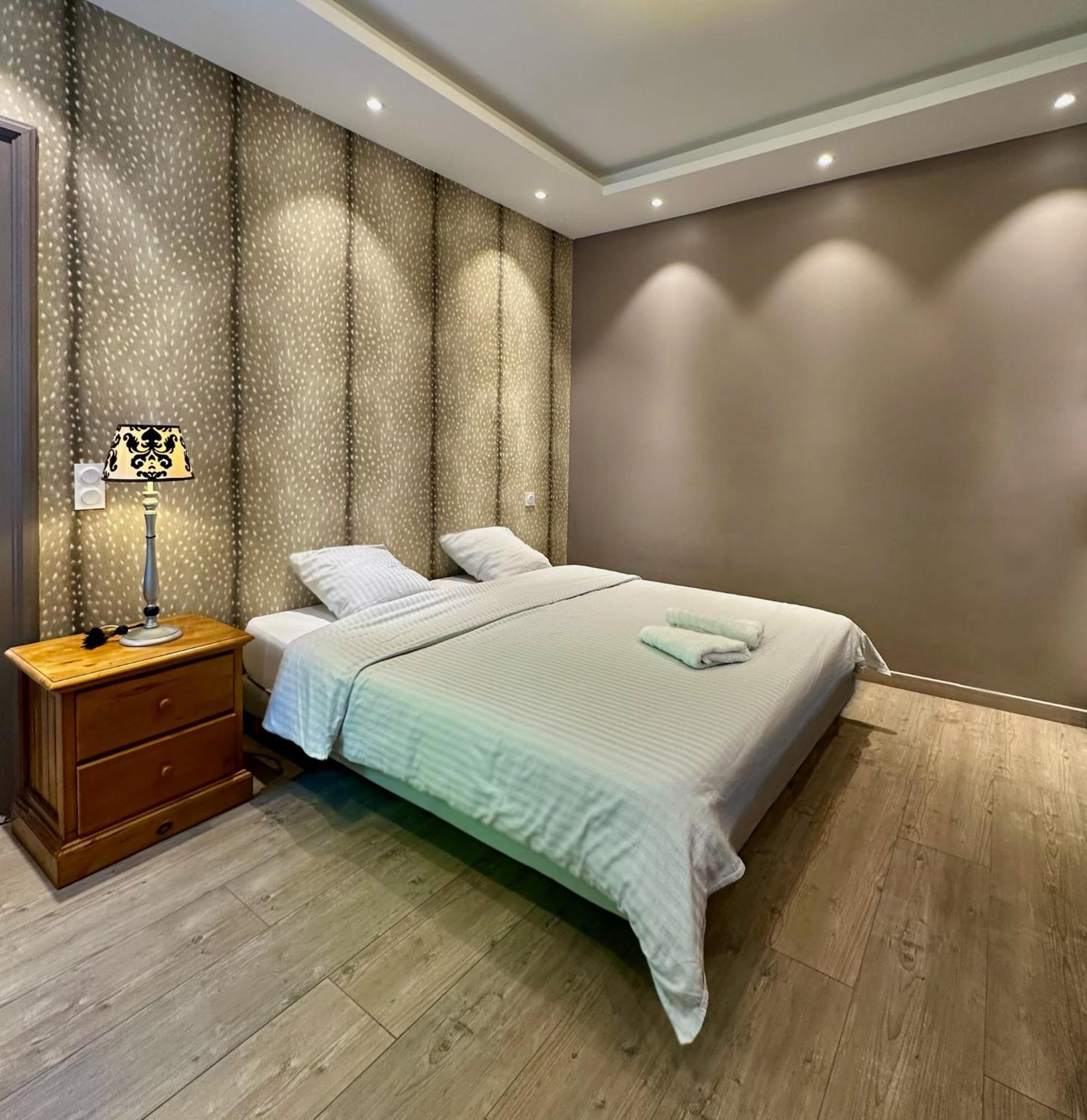 Gite 45M2 Avec Terrasse, 2 A 3 Pers, A Richemont Richemont  Exterior photo